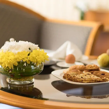 Hotel Downtown - Location In The Heart Of Sofia