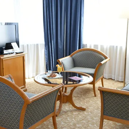 Downtown - Location In The Heart Of Hotell
